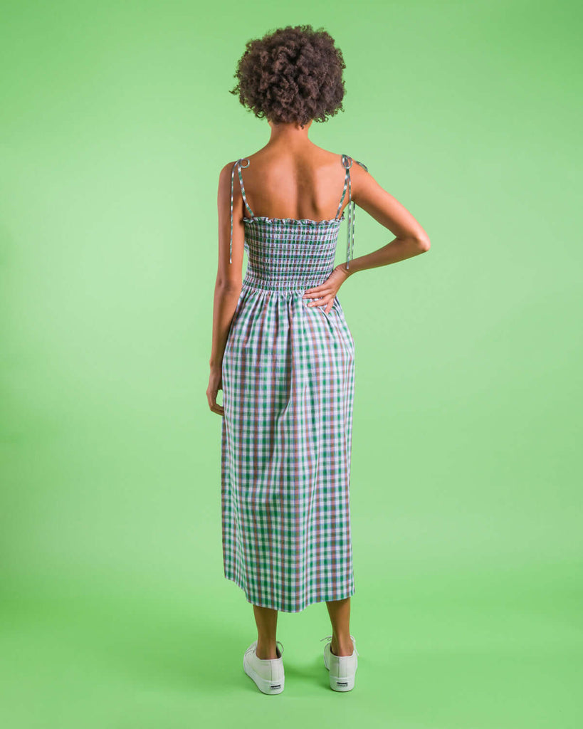 Upcycled Cotton Plaid Sewing Project - Easy Smocked Dress Upcycled Cotton Plaid Sewing Project - Easy Smocked Dress